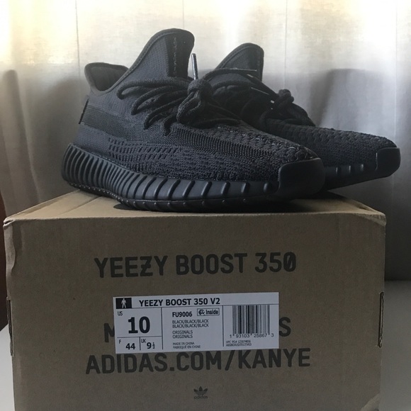 Adidas yeezy boost 350 v2 black non reflective